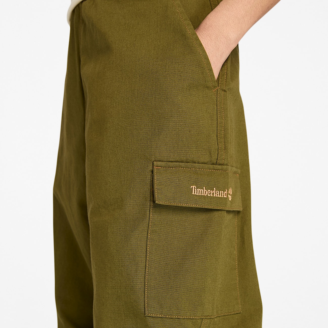 Washed Duck Canvas Cargo Trouser in Dark Green - 4