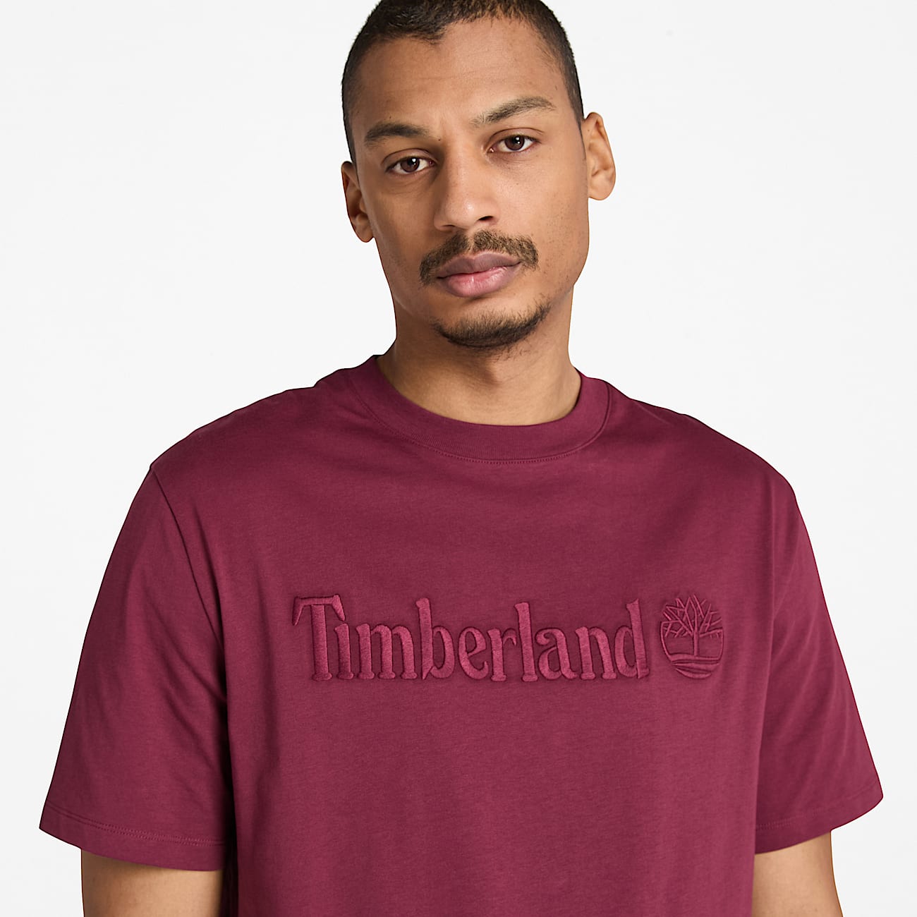 Hampton Kurzarm-T-Shirt für Herren in Burgunderrot - 3