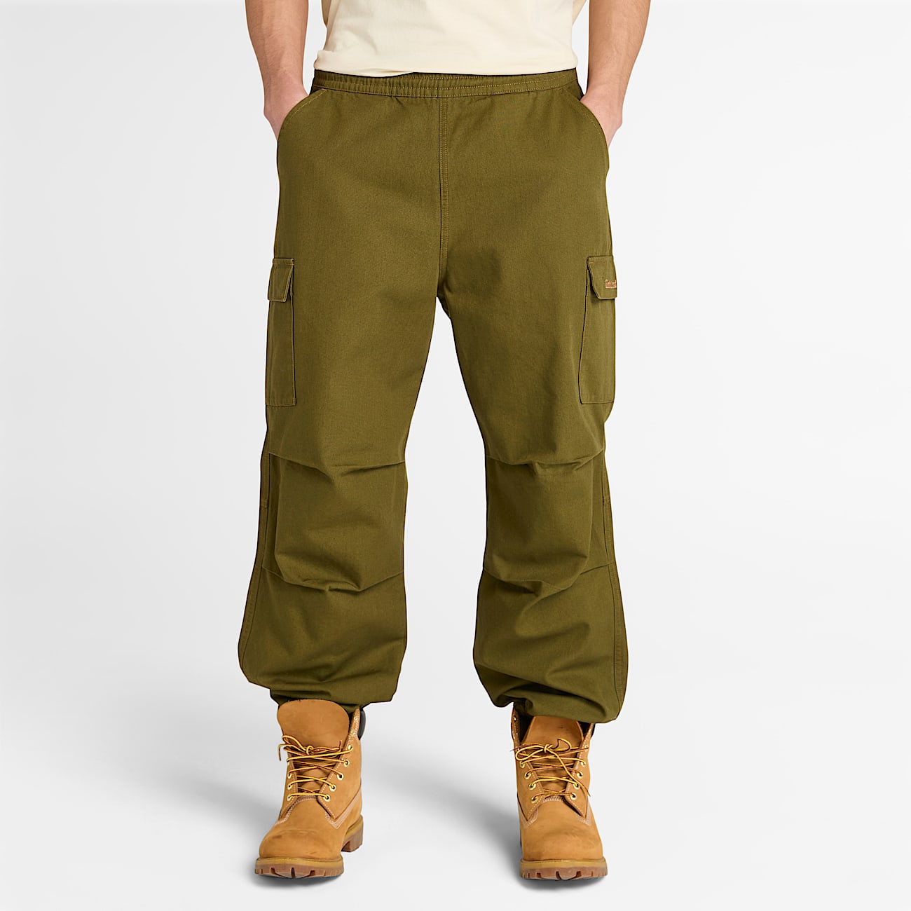 Washed Duck Canvas Cargo Trouser in Dark Green - 3