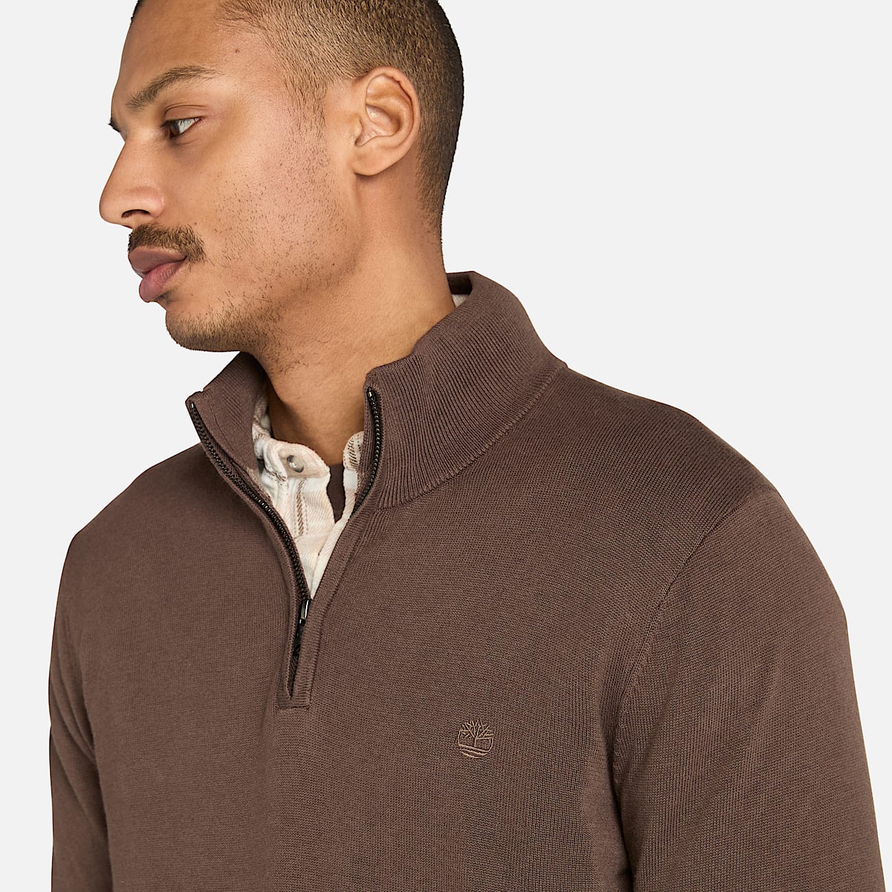 Williams River Quarter-Zip Jumper for Men in Brown - 3