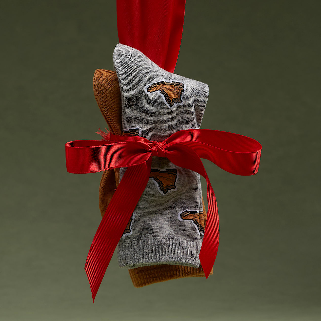 Timberland® durchgehend mit Stiefel-Motiv bedruckte Crew-Socken im 2er-Pack in Dunkelgrau - 1