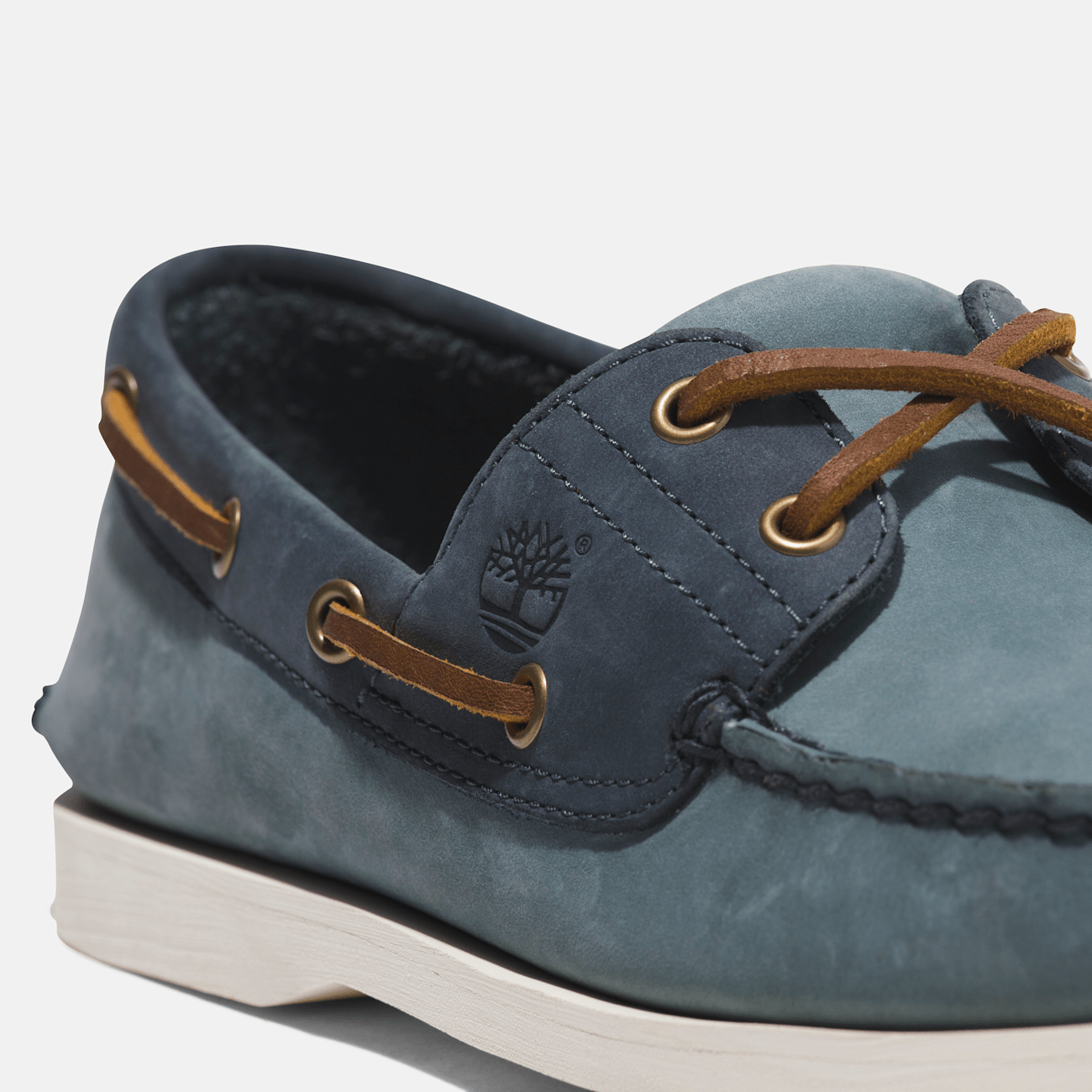 Classic Leather Boat Shoe for Men in Medium Blue