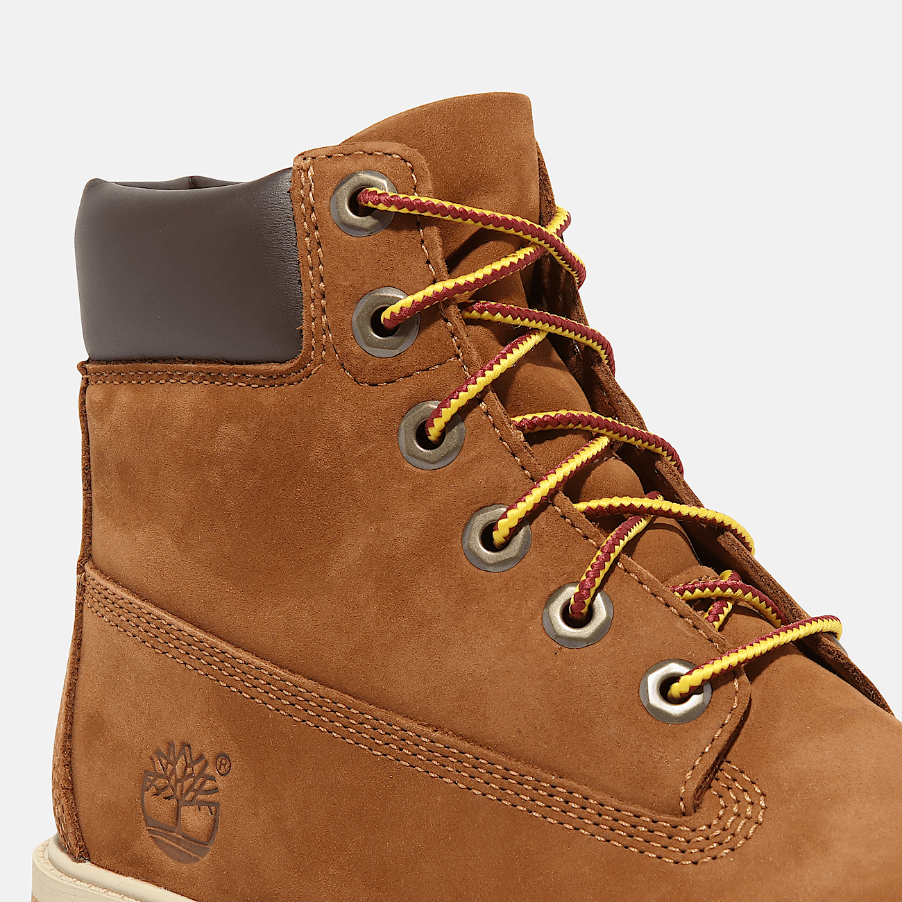 Timberland Premium 6 Inch Lace up Boot for Junior in Brown
