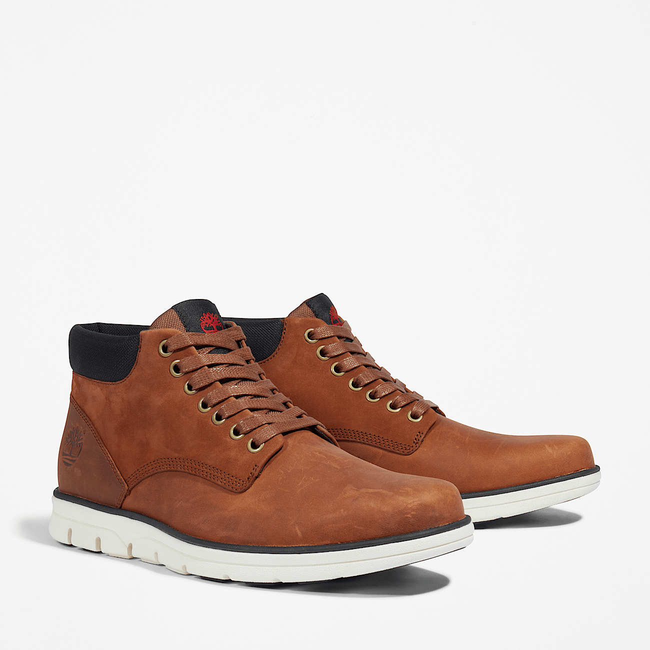 Bradstreet chukka for men in black sales
