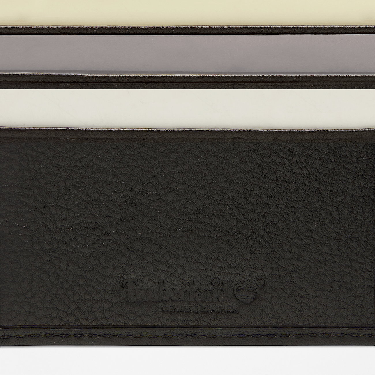 Kennebunk Large Bifold Wallet with Coin Pocket for Men in Black