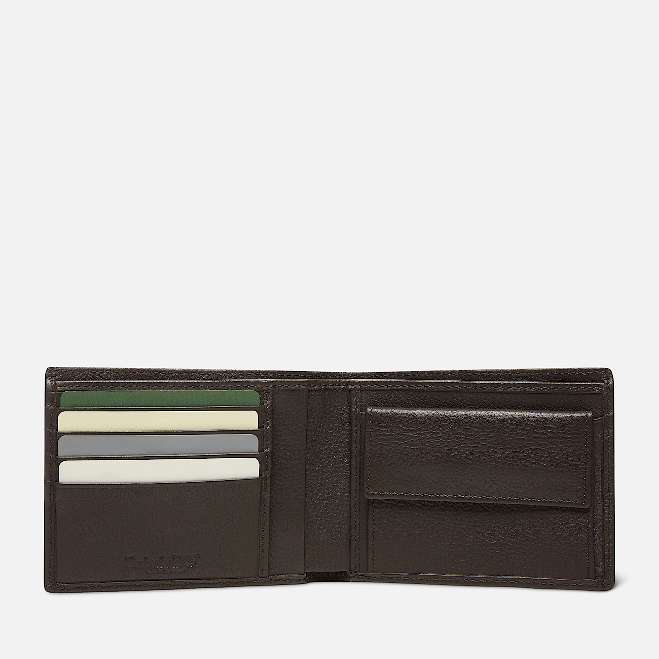 Kennebunk Large Bifold Wallet with Coin Pocket for Men in Brown
