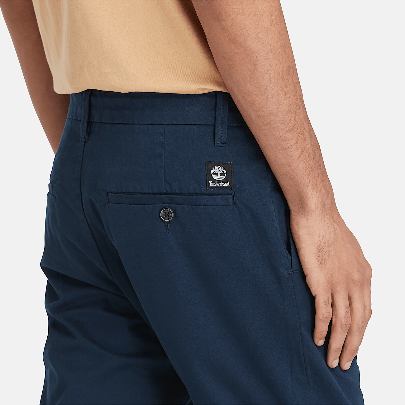 Pantalones chinos de sarga elastica para hombre en azul oscuro