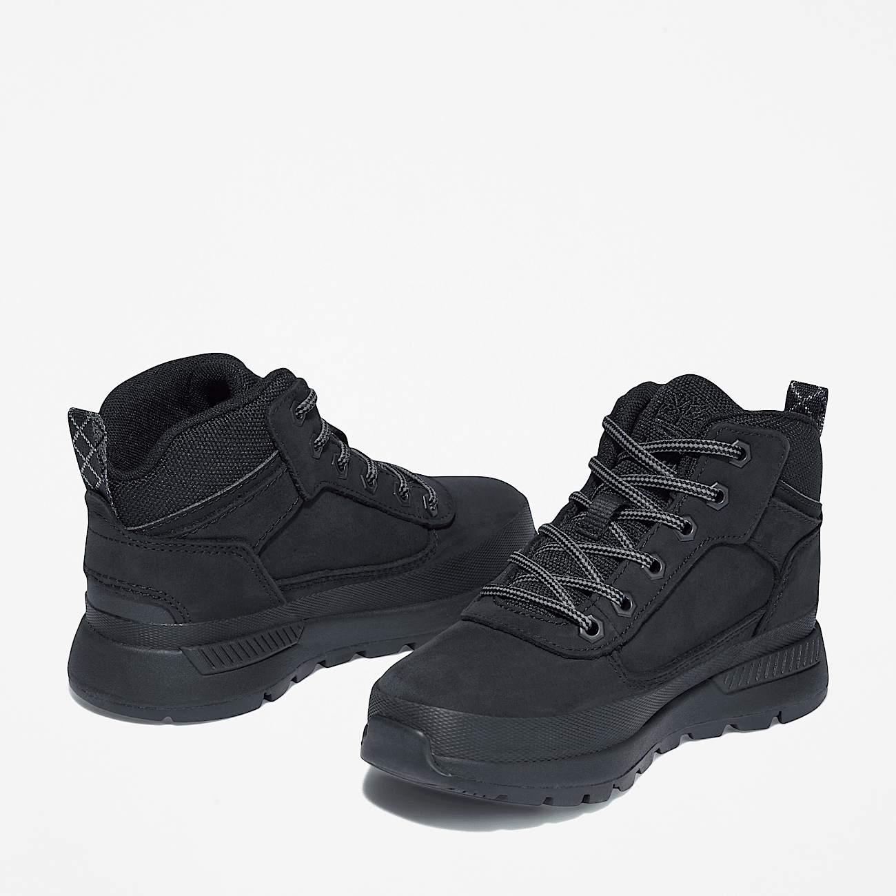 Field Trekker Mid Lace Up Trainer for Junior in Black