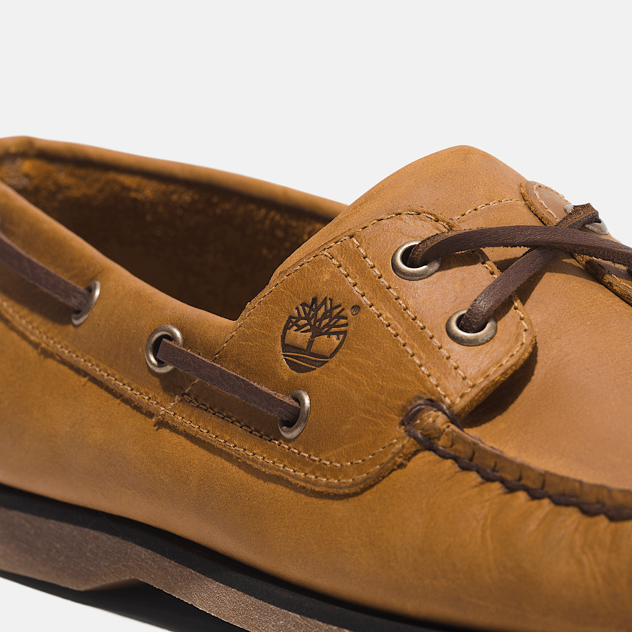 Chaussures bateau classique en cuir pour homme en jaune