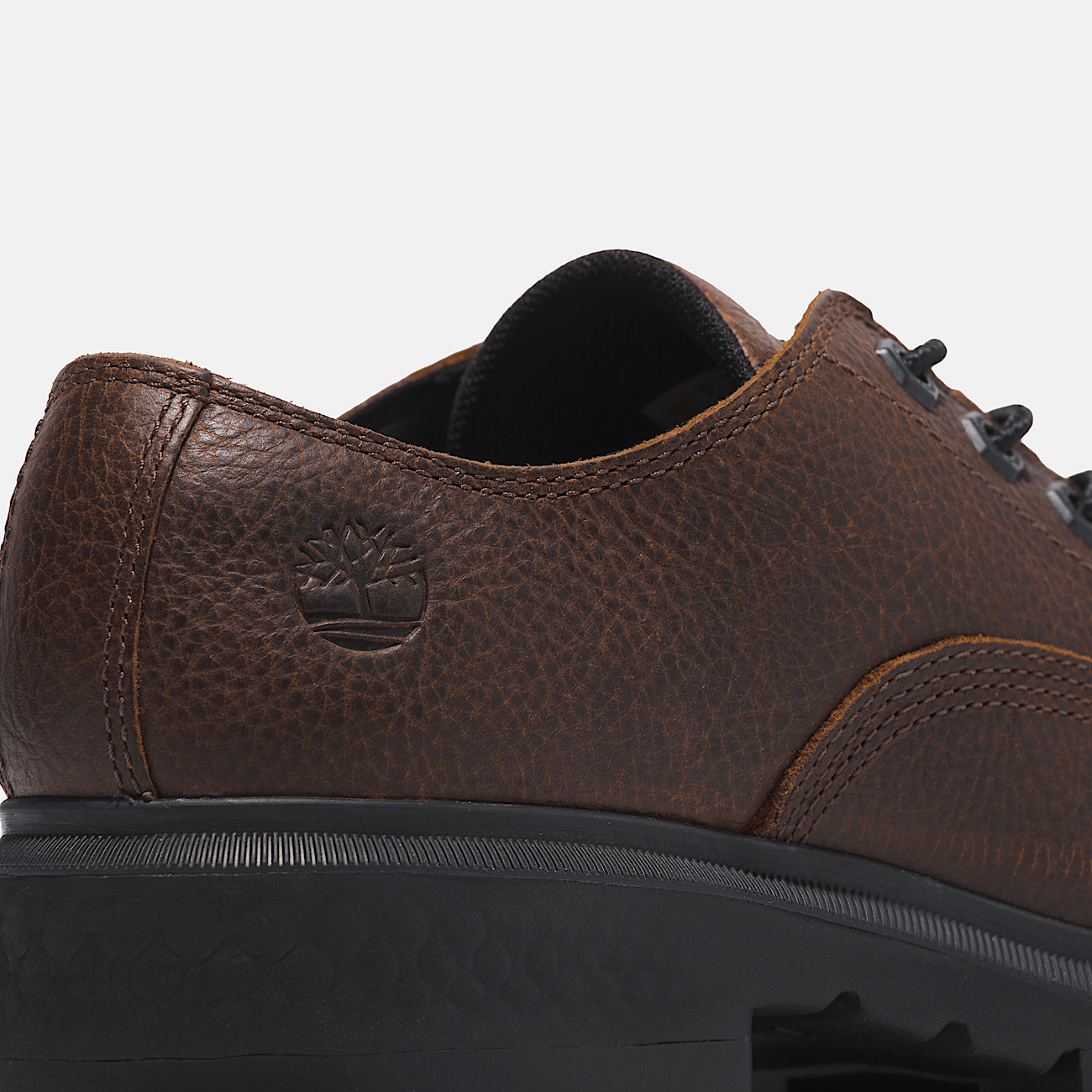 Cortina Valley Oxford for Women in Dark Brown