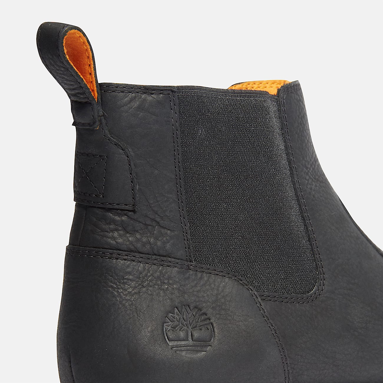 Redwood Falls Mid Chelsea Boot for Men in Black