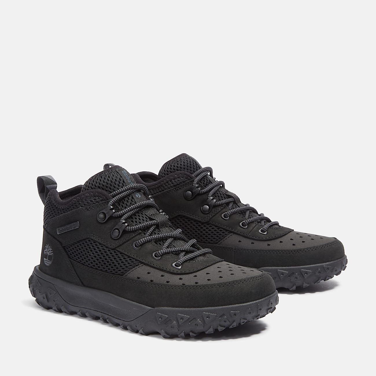 GreenStride Motion 6 Low Lace Up Hiking Trainer for Junior in Black