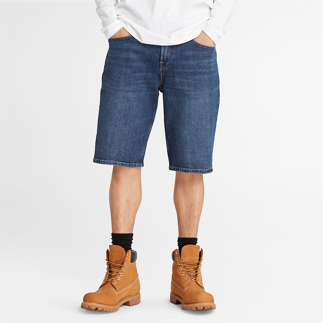 Short en jean pour homme en bleu