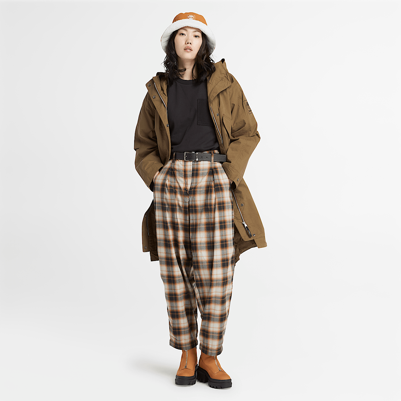 Pantalon a carreaux ecossais pour femme en orange