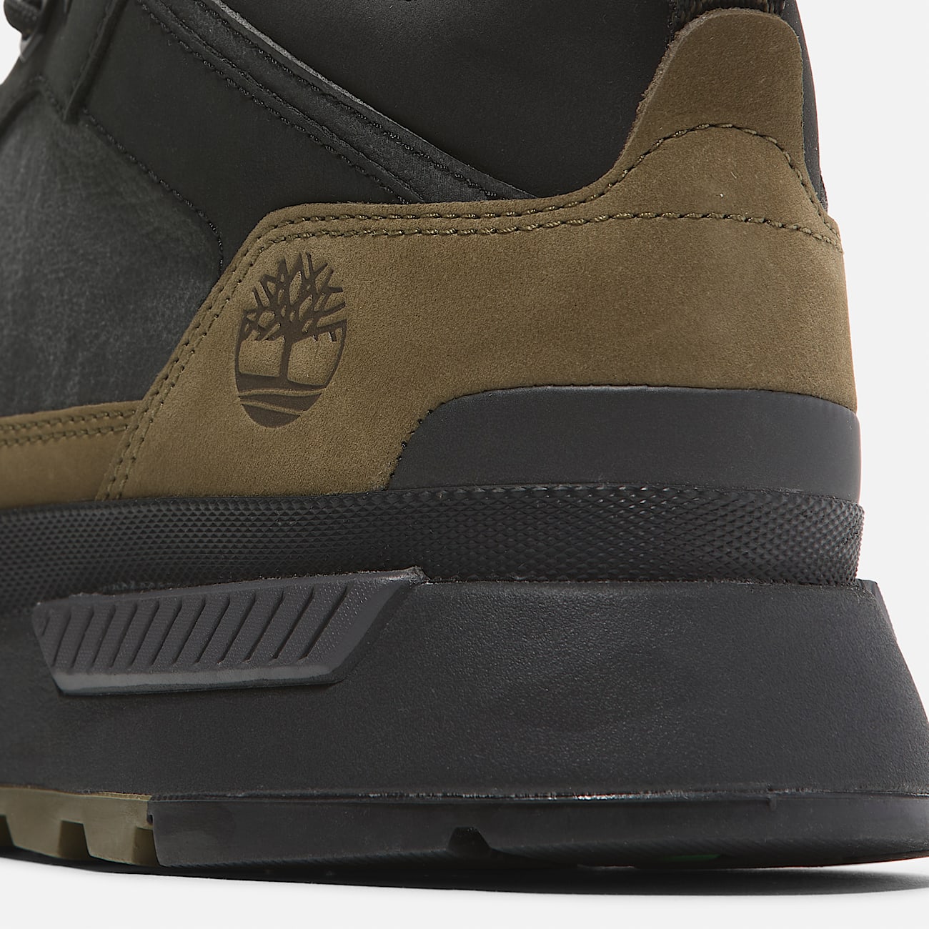 Field Trekker Mid Lace Up Trainer for Men in Green