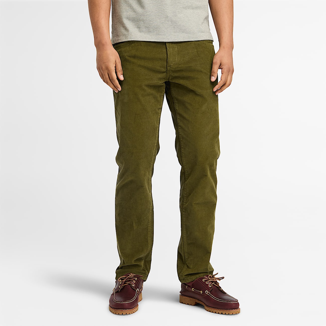 Pantalon pana verde hombre 2025