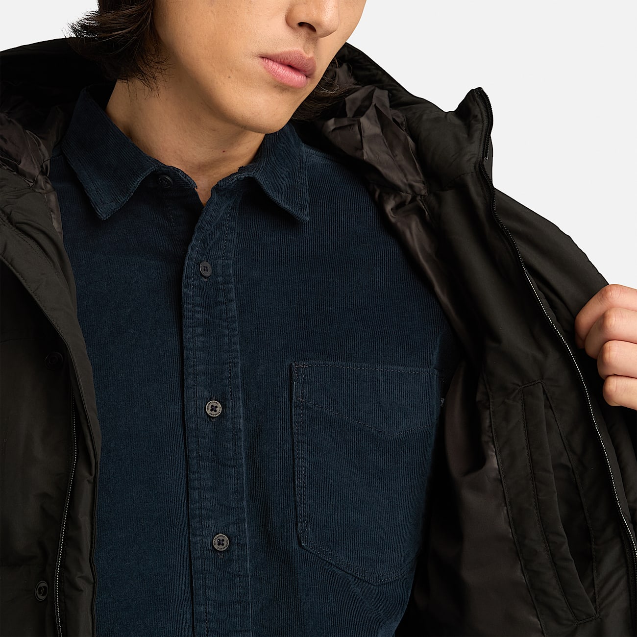 Doudoune a capuche pour homme en noir