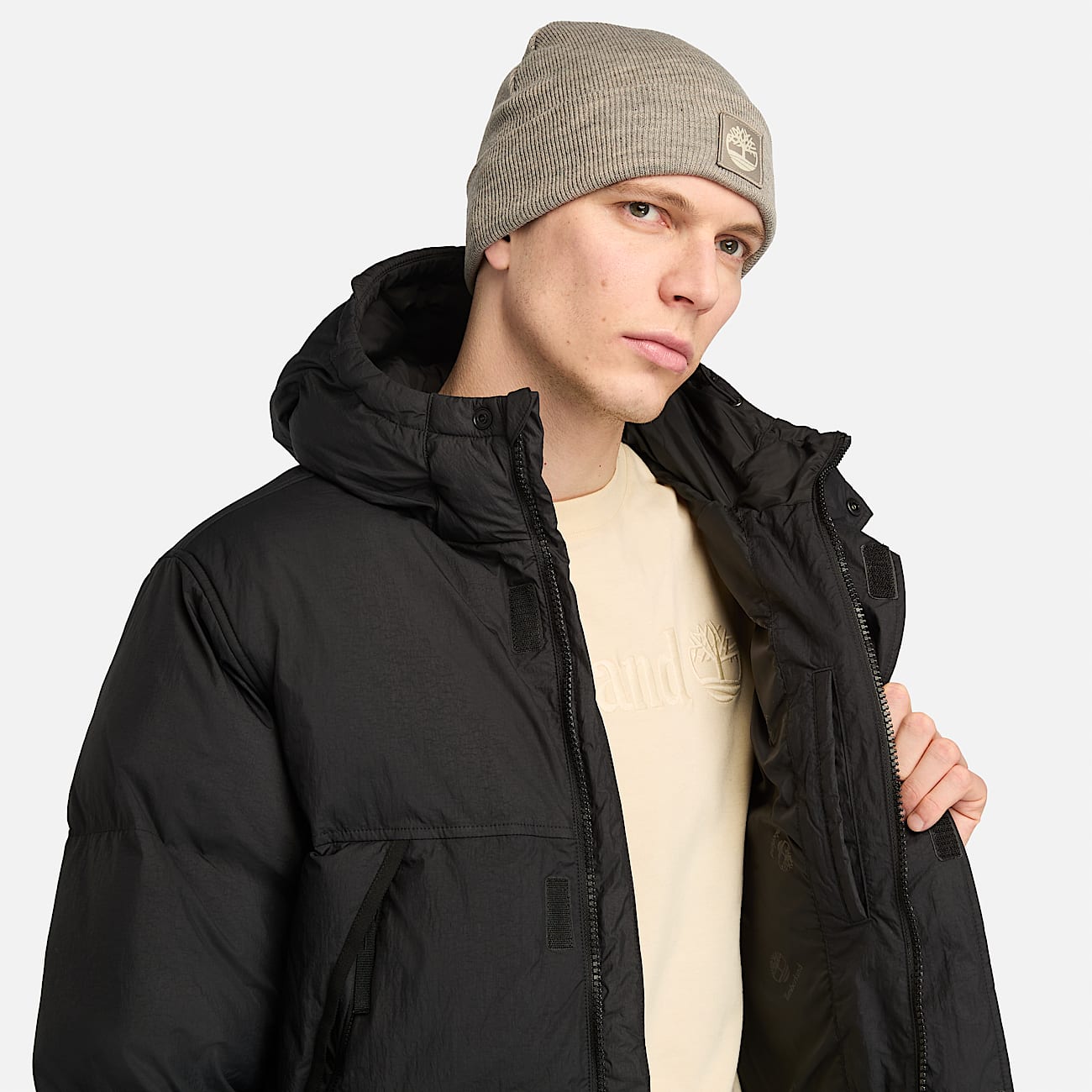 Howker Durable Water Repellent Puffer Jacket for Men in Black