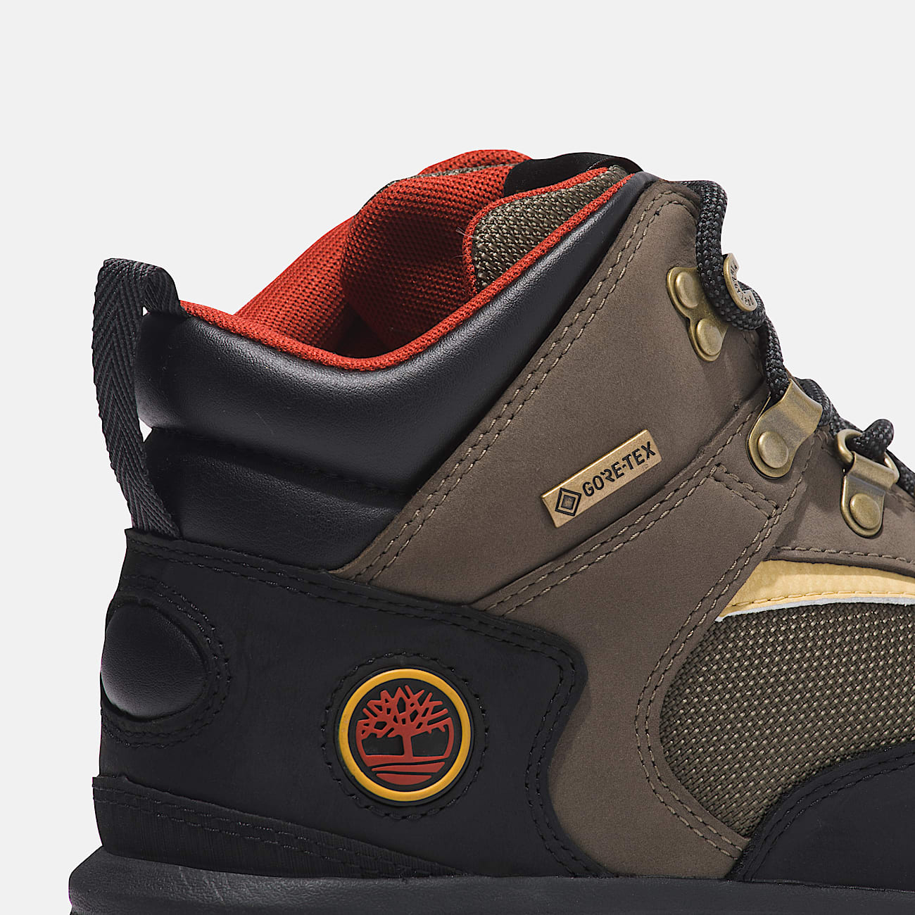Scarpa Hiker Stringata in GORE TEX Mt Lincoln Mid da Uomo in colore nero