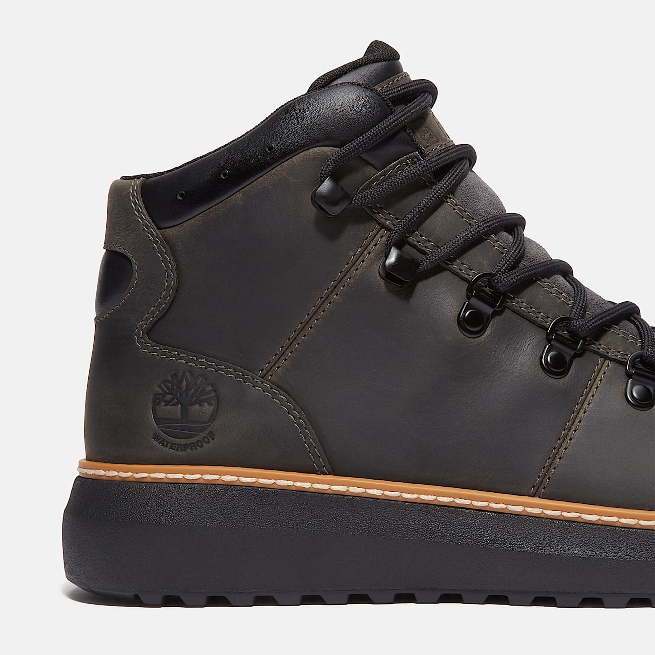 Hudson Road Chukka for Men in Dark Grey